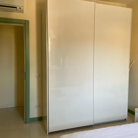 Apartament Elegant In Pietrasanta