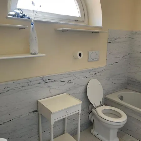 Apartament Elegant In Pietrasanta