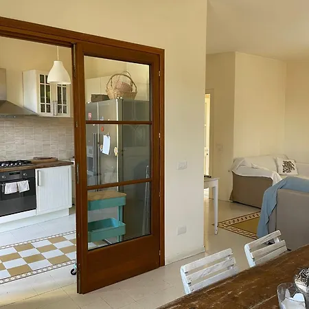 Elegant In Apartman